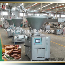 Vacuum filling machine with lifter and twister